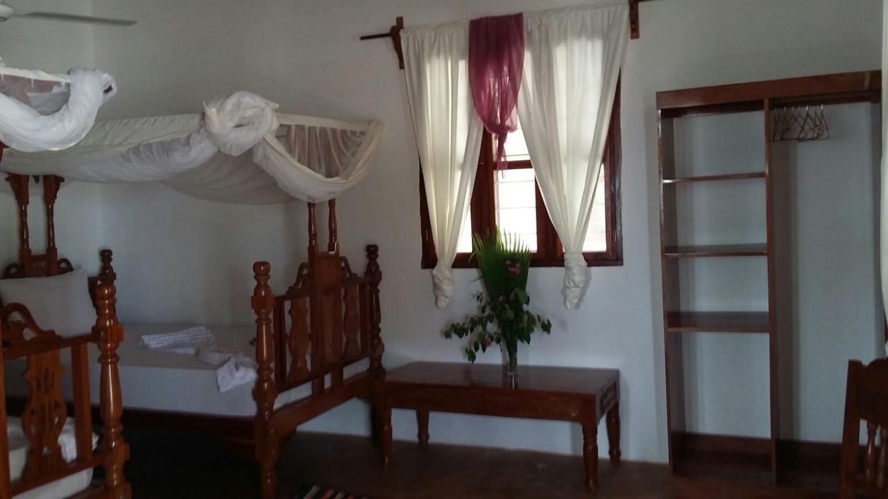Emma Bay Beach House Michamvi Extérieur photo