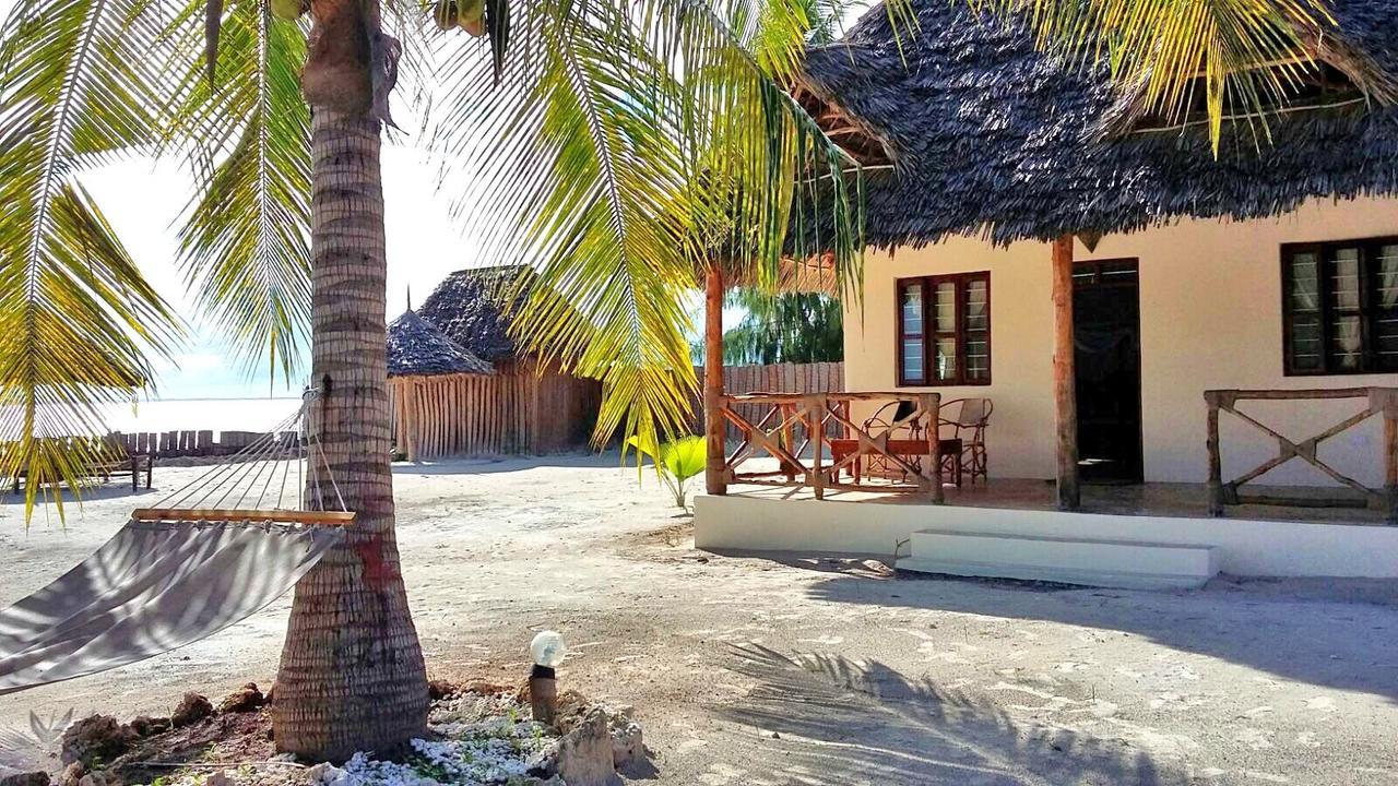 Emma Bay Beach House Michamvi Extérieur photo